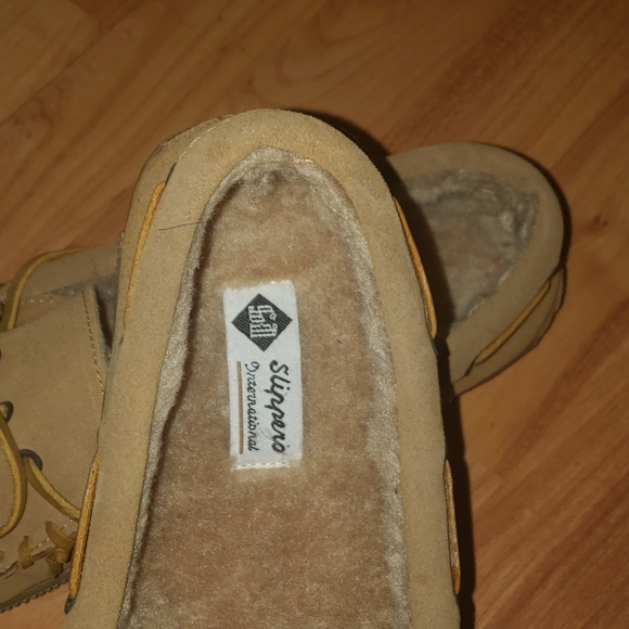 Slippers - Picture 5 of 5